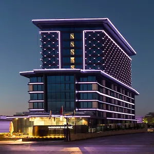 Otel Golden Tulip Bayrampasa